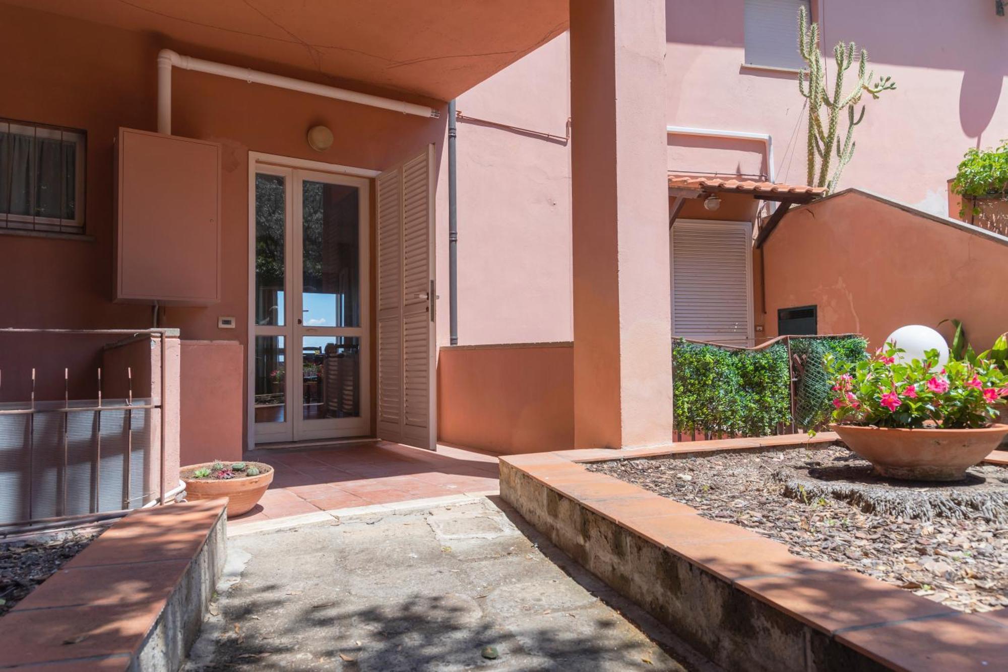 Argentario Retreat Sea View Terrace, Wifi & Private Parking Included Apartment Porto Santo Stefano  Bagian luar foto